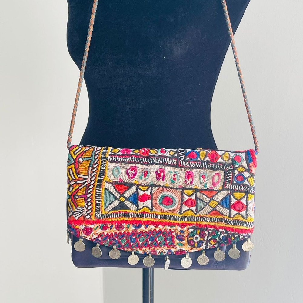 BRAND NEW crossbody bag, gift for women, banjara bag, fashionable bag